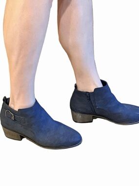 White Mt. Women's Navy Boots